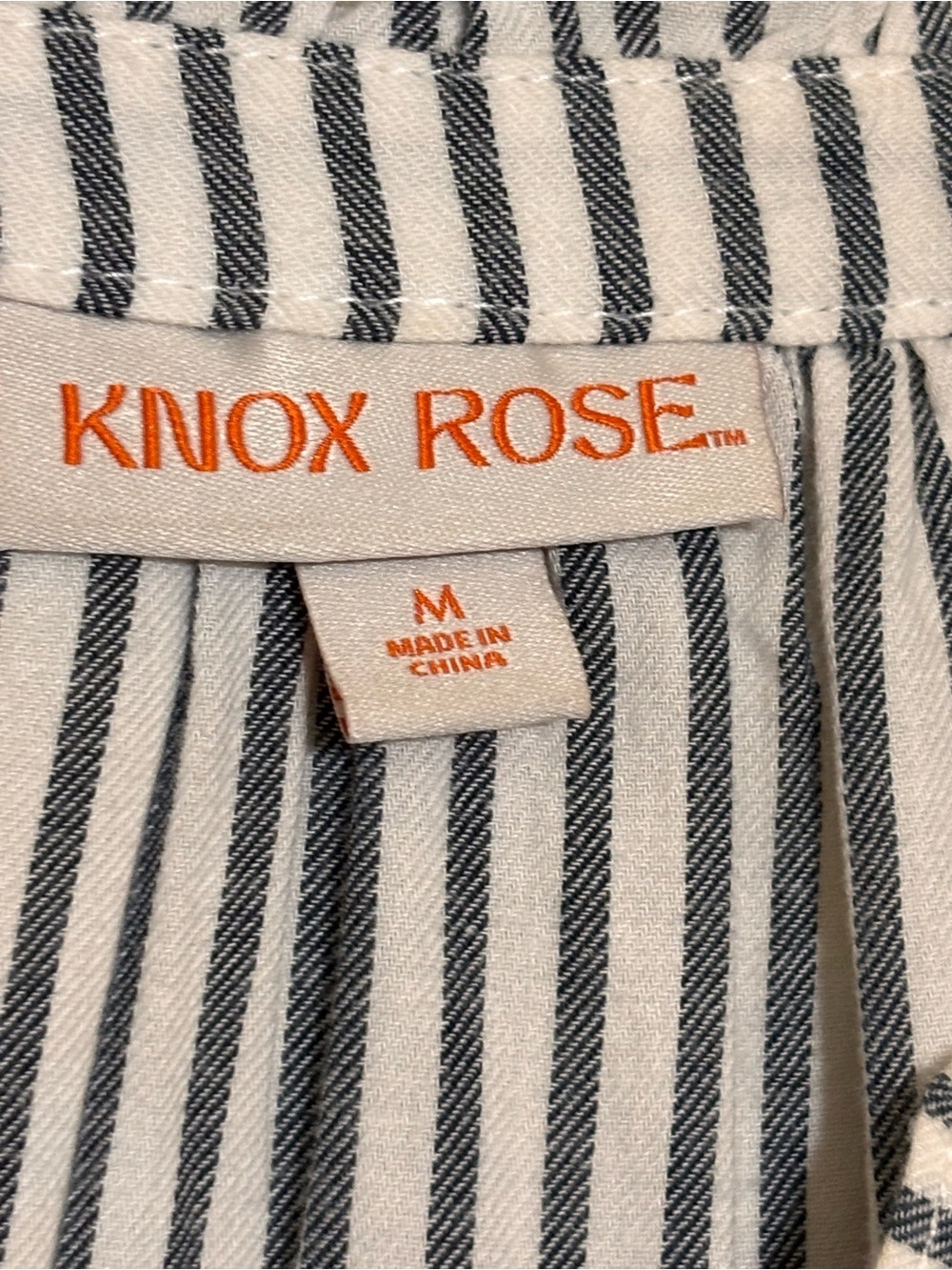 Knox Rose Blue & White Vertical Stripe Shirt-Blouse Sz Medium - Picture 5 of 7